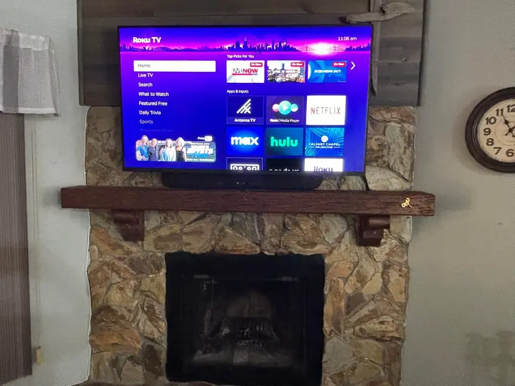 Commercial TV installation in restaurant or office in Brevard County